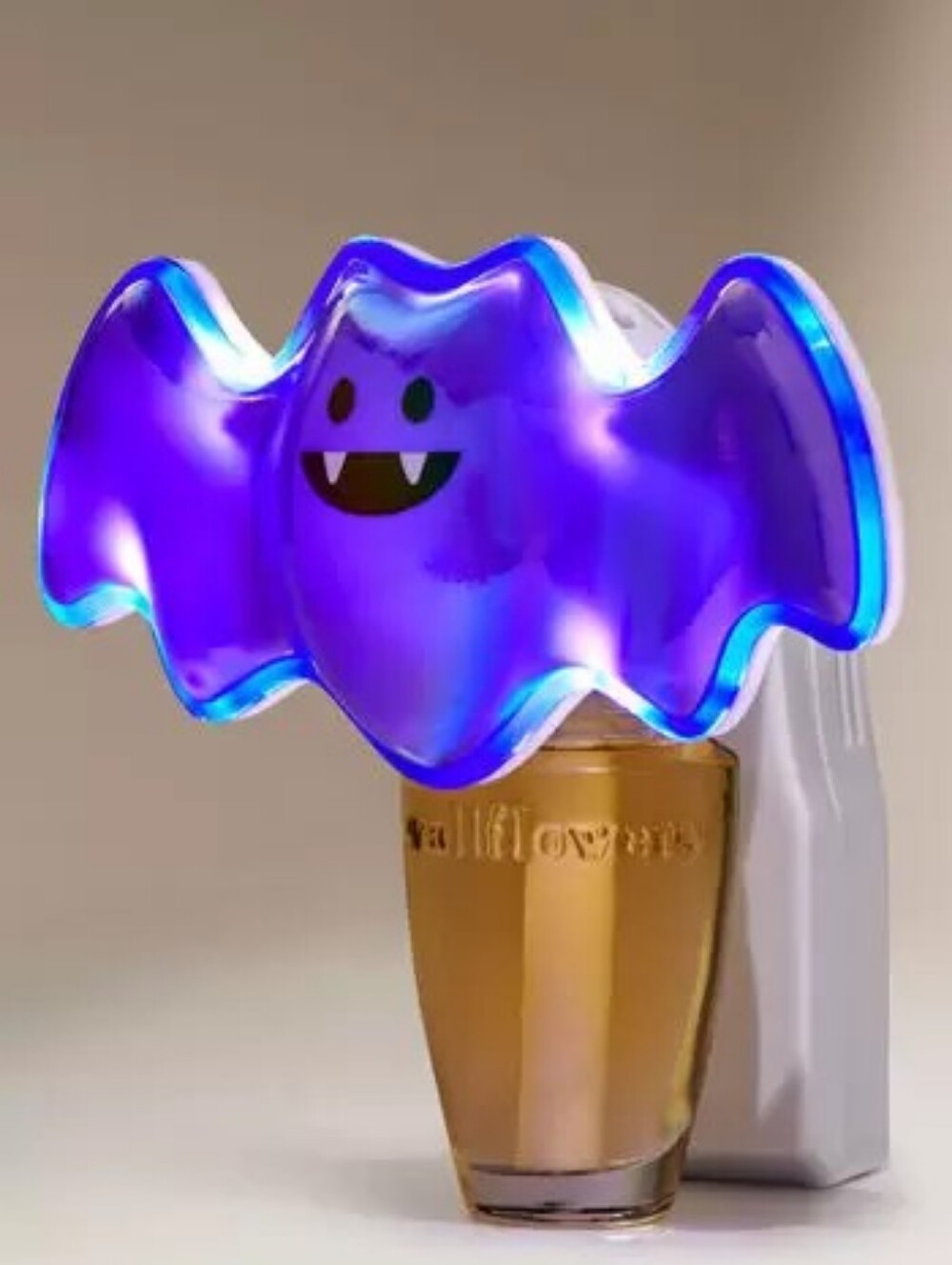 Bath & Body Works Nightlight Neon Bat Wallflowers Plug — NWT